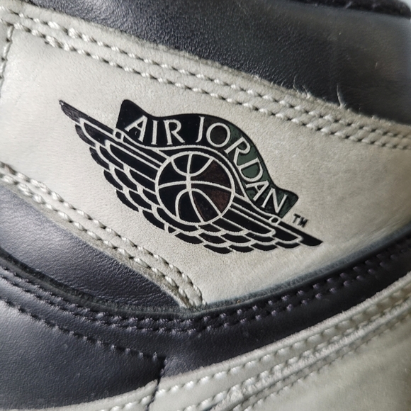 Jordan 1 High Shadow 2.0 - Picture 7 of 11